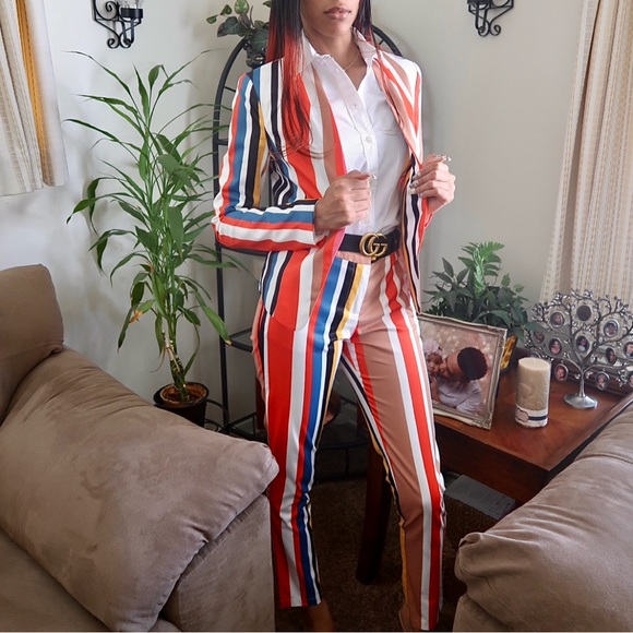 Striped 2 Piece - Picture 5 of 5